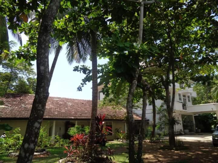 Nooit Gedacht Holiday Resort Unawatuna Exteriör bild