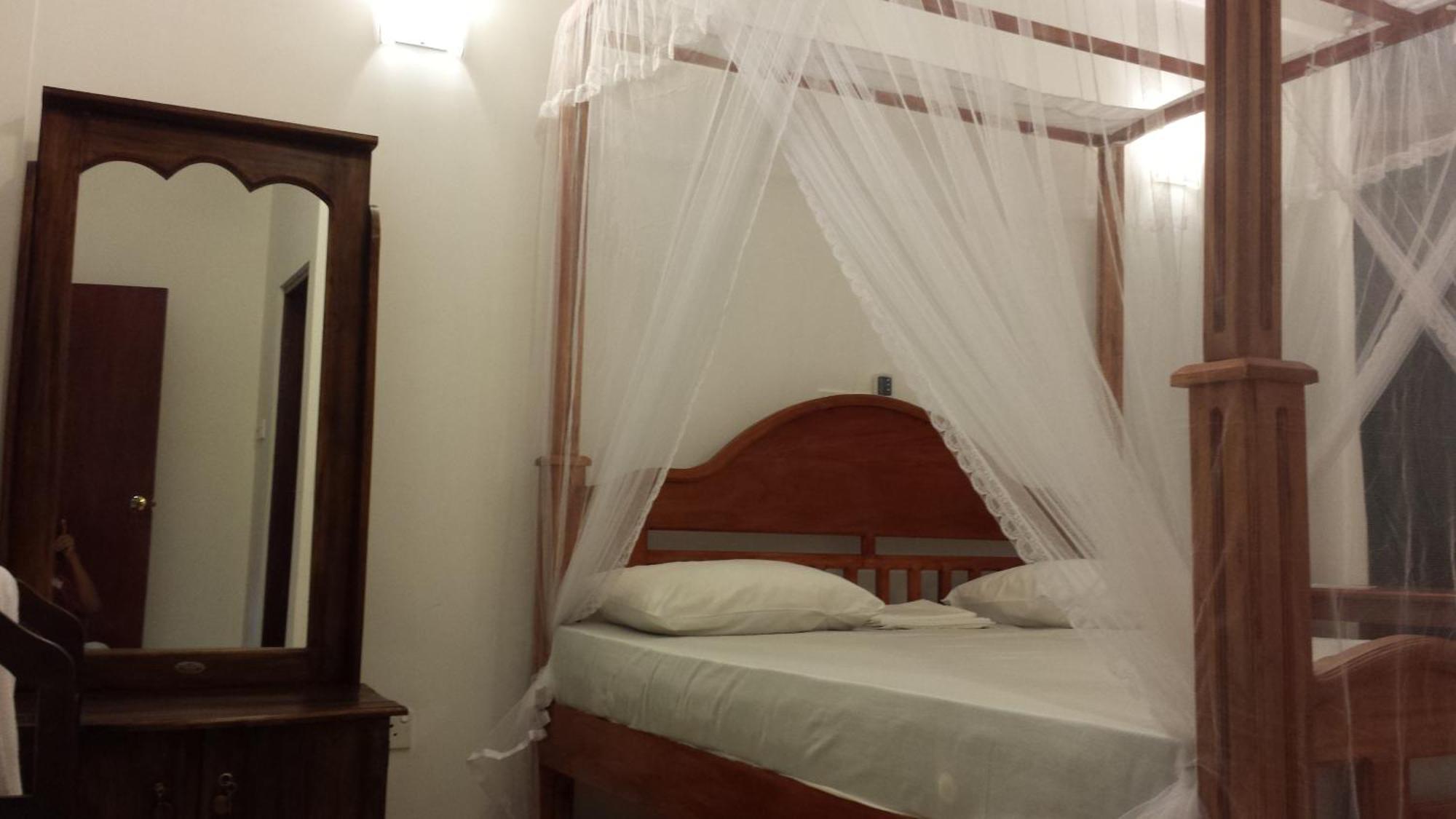 Nooit Gedacht Holiday Resort Unawatuna Rum bild