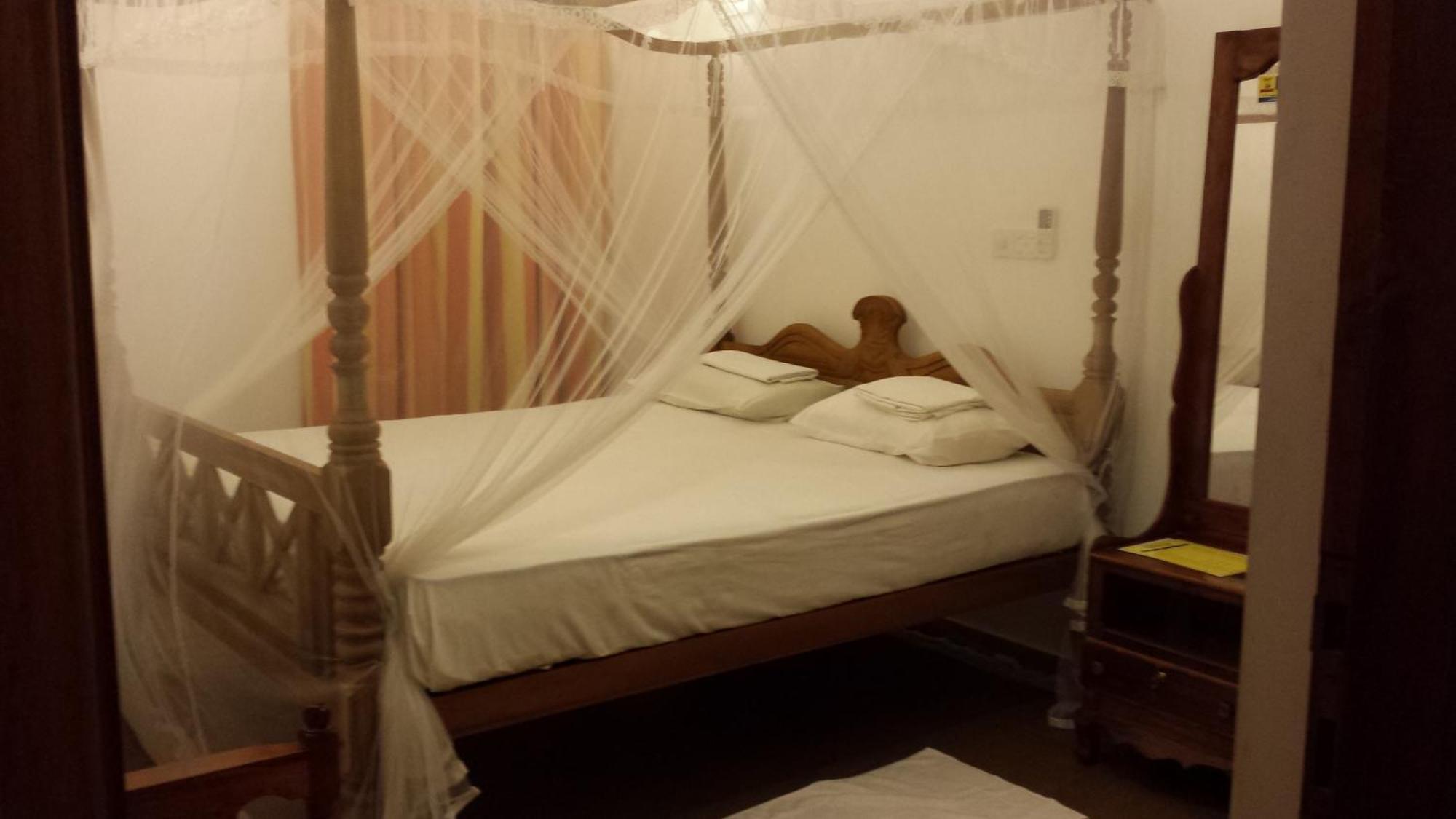 Nooit Gedacht Holiday Resort Unawatuna Rum bild