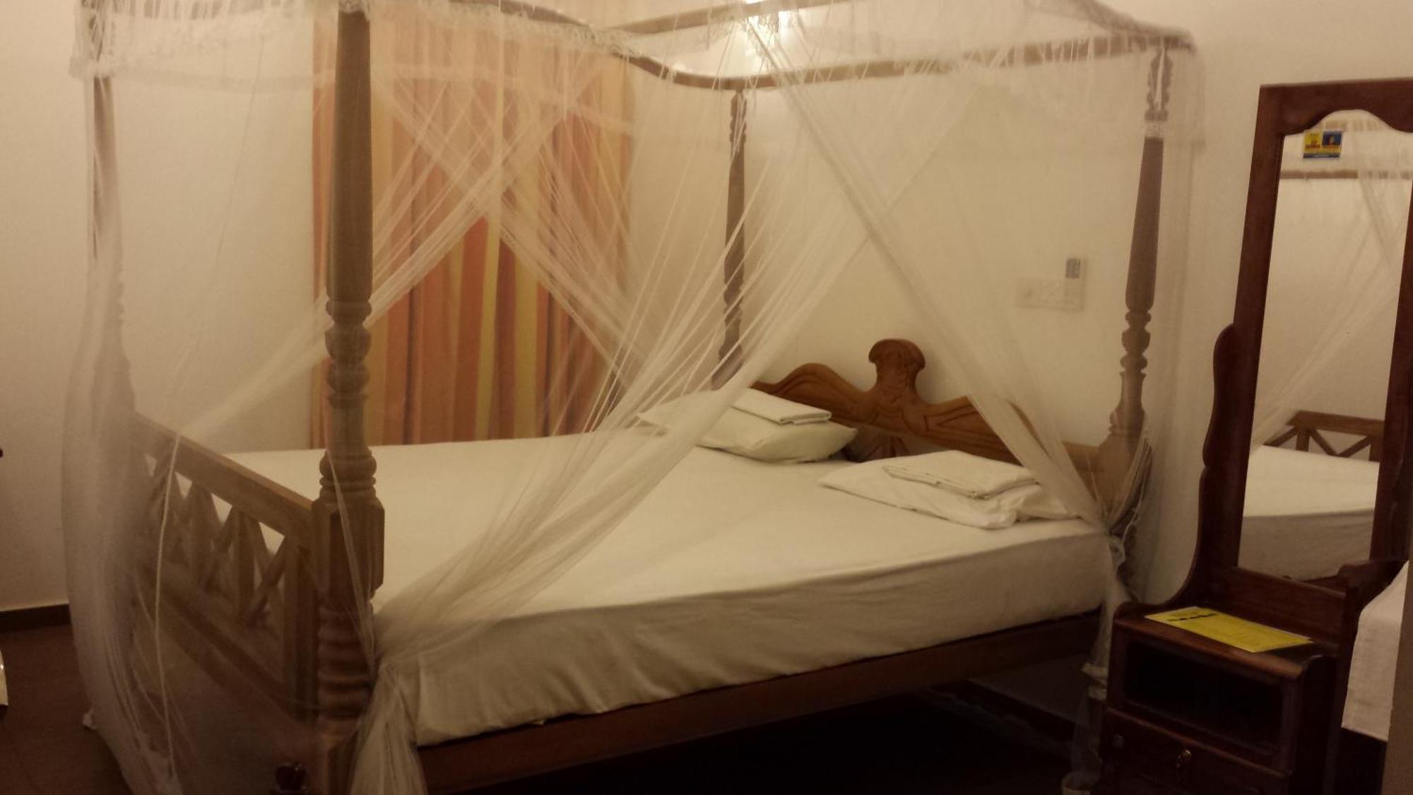 Nooit Gedacht Holiday Resort Unawatuna Rum bild