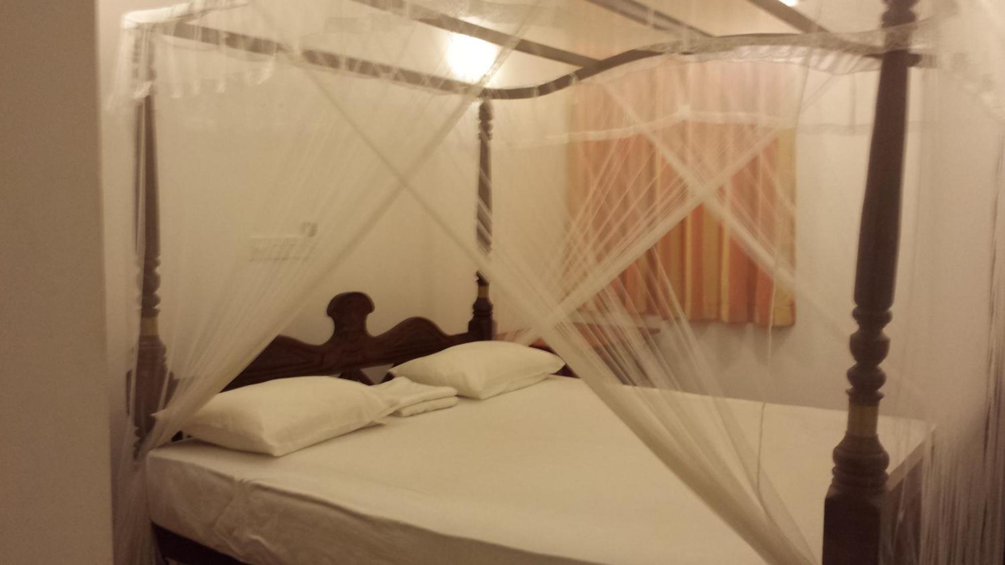 Nooit Gedacht Holiday Resort Unawatuna Rum bild