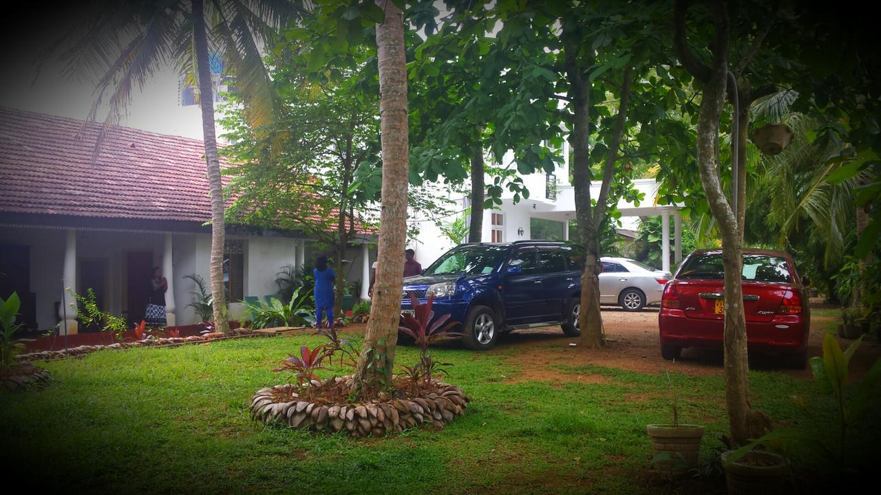 Nooit Gedacht Holiday Resort Unawatuna Exteriör bild