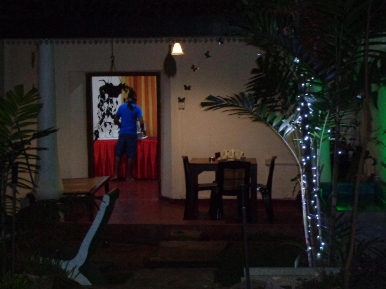 Nooit Gedacht Holiday Resort Unawatuna Exteriör bild
