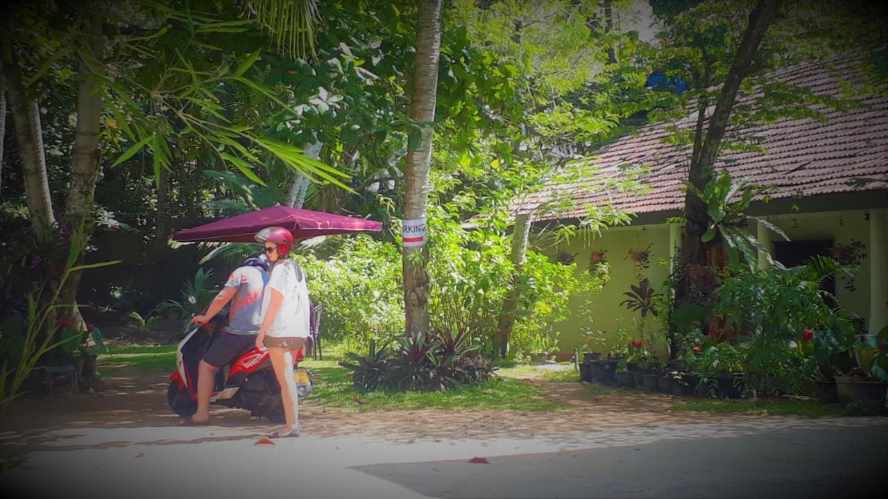 Nooit Gedacht Holiday Resort Unawatuna Exteriör bild